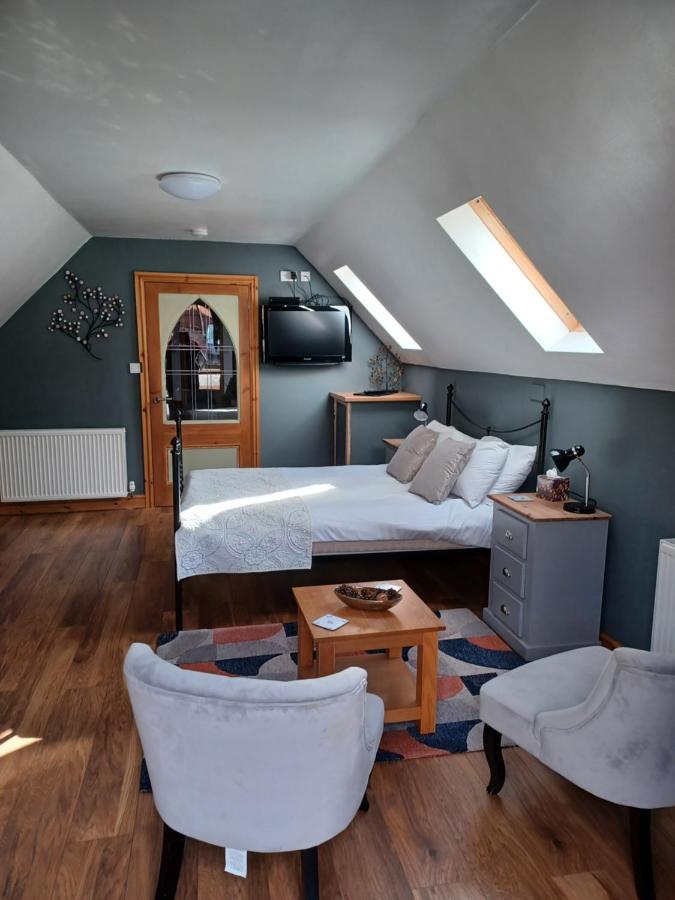 Bed and Breakfast The Bear à Rhayader Extérieur photo