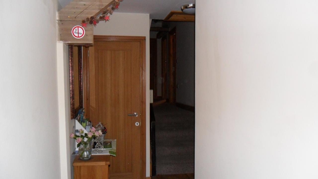 Bed and Breakfast The Bear à Rhayader Extérieur photo